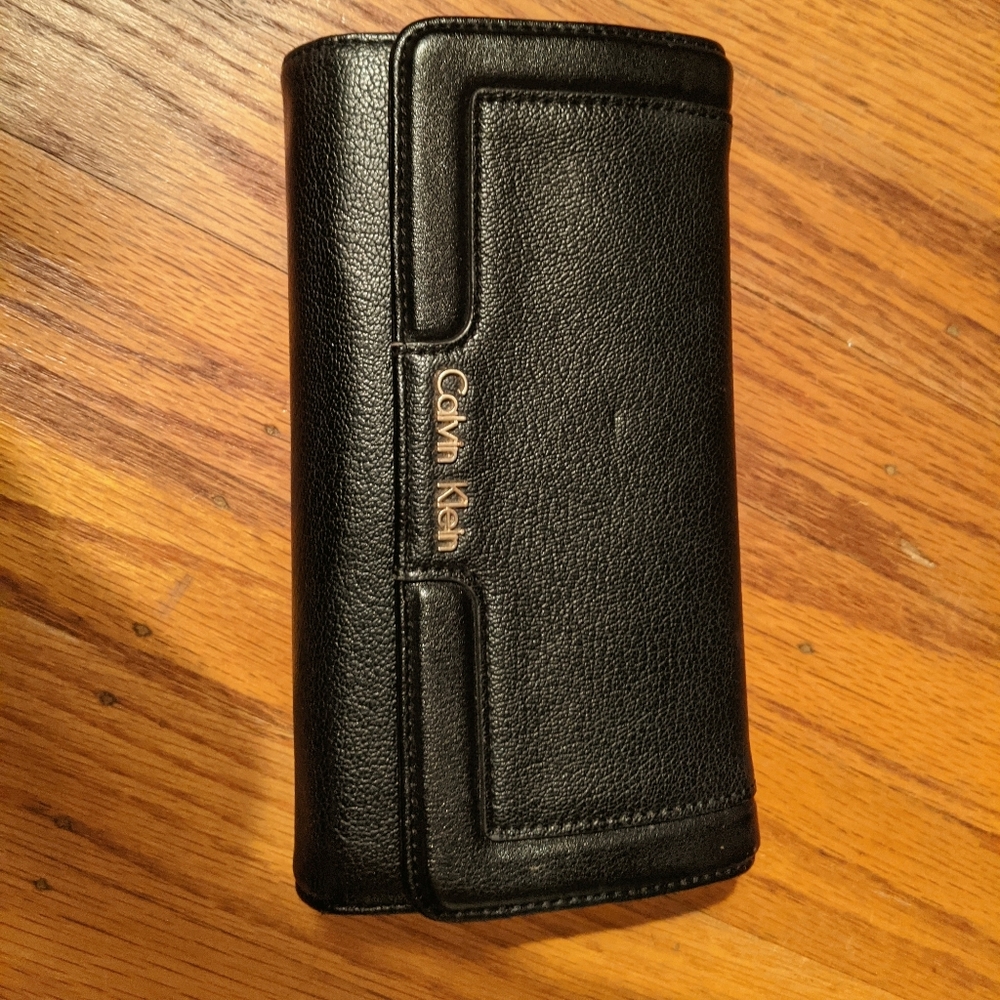 New Calvin Klein leather wallet